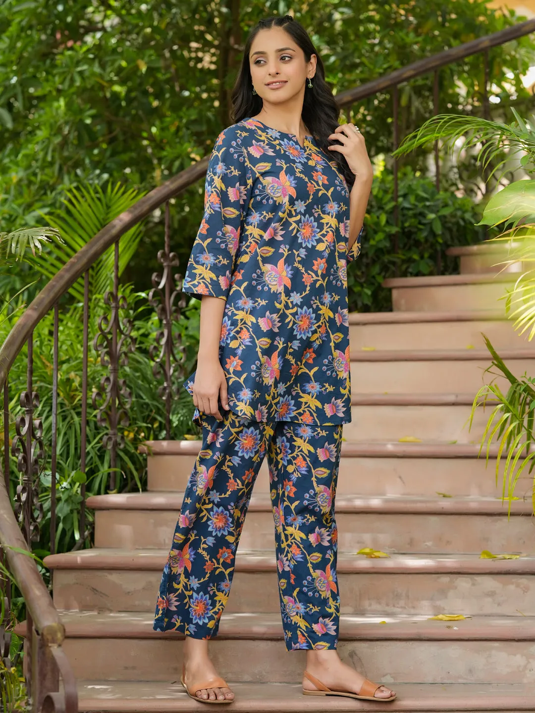 Blue cotton printed loungewear set