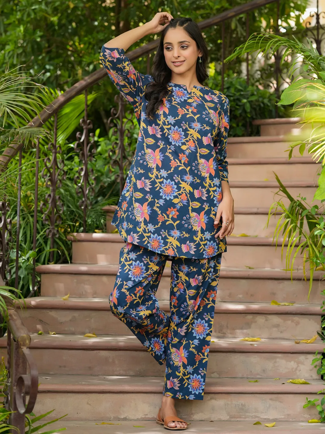 Blue cotton printed loungewear set