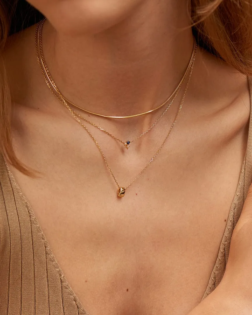 Gold Smooth Twist Pendant Necklace