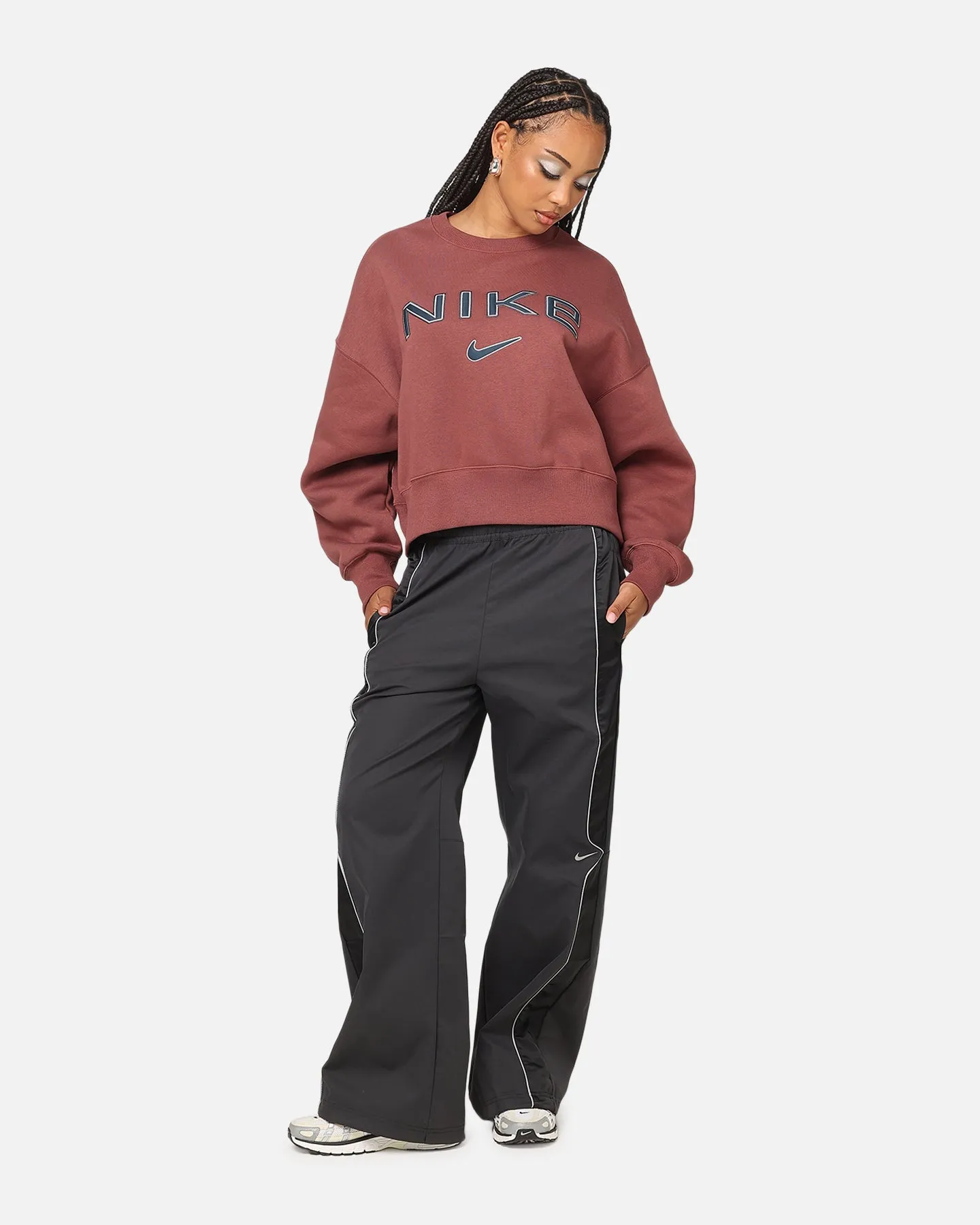 Nike Women's Sportswear Pheonix Fleece Oversized Logo Crewneck Red Sepia/Platinum Violet