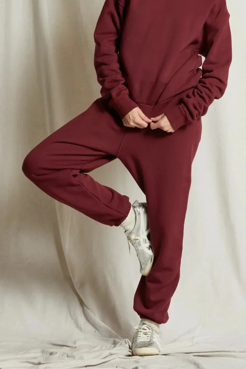 Perfect White Tee Stevie Fleece Easy Sweatpant-Cranberry